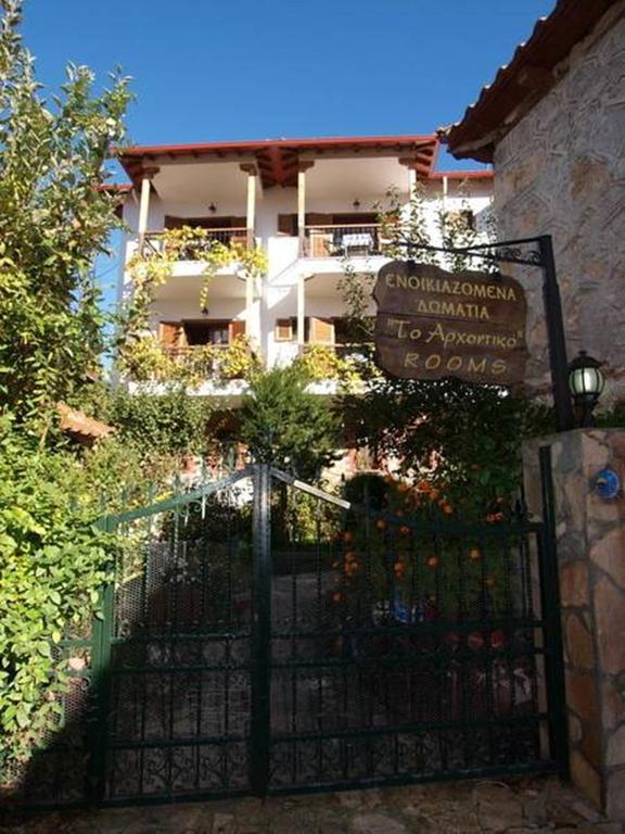 Hotel Arhontiko à Psarades Extérieur photo
